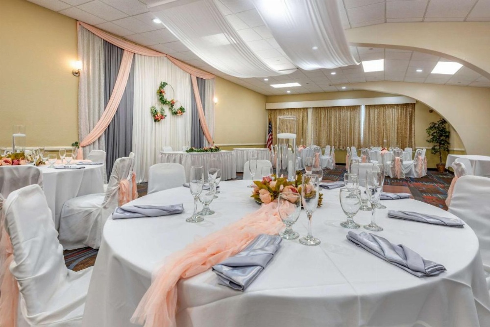 Quality Inn & Suites Vestal Binghamton Near University Image 20