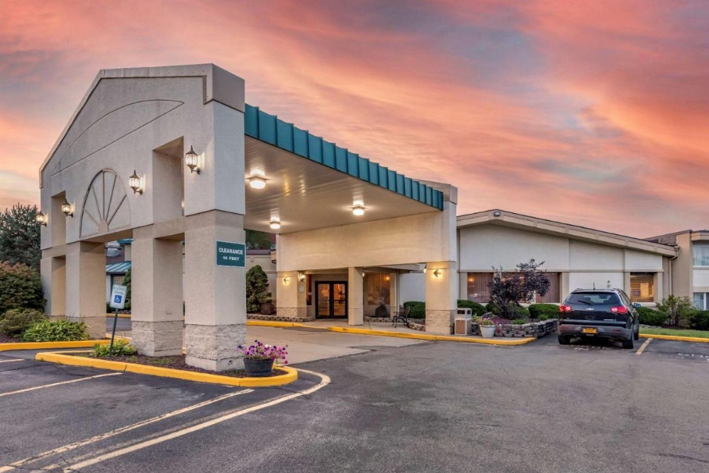 Quality Inn & Suites Vestal Binghamton Near University